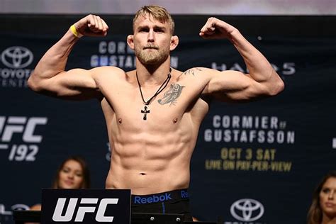 Latest on alexander gustafsson including news, stats, videos, highlights and more on espn. Alexander Gustafsson Bio: Early Life, Career,Stats & Net Worth - Players Bio