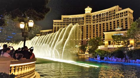 Bellagio Water Fountains Free Things To Do In Las Vegas Round The
