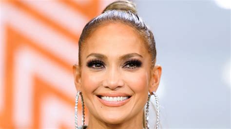 jennifer lopez shakes her booty in hot pants and just a bra and fans go wild hello