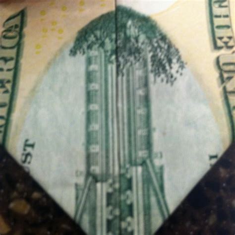 Folded The 10 Dollar Bill To Show The Twin Towers 911 Wt Flickr