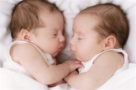 Twin Babies Wallpapers Top Free Twin Babies Backgrounds Wallpaperaccess
