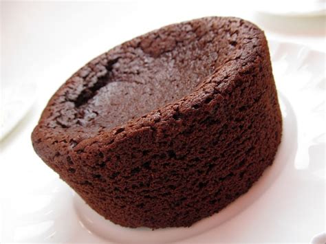 So many low calorie desserts! Low Fat Chocolate Desserts: Organic Chocolate Mug Cake ...