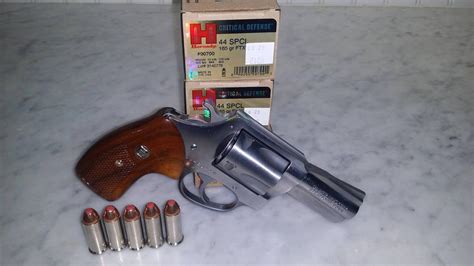 Charter arms bulldog.44 special is a versatile revolver for personal or home protection. Charter Arms Bulldog Pug .44 special + Ammo + Holster ...