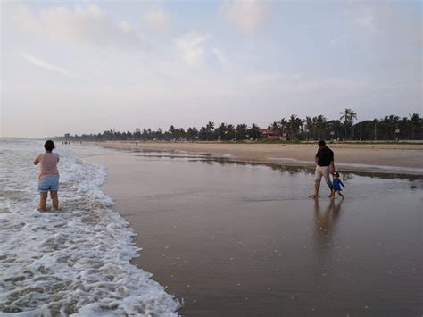Payyambalam Beach Kannur 2021 What To Know Before You Go With