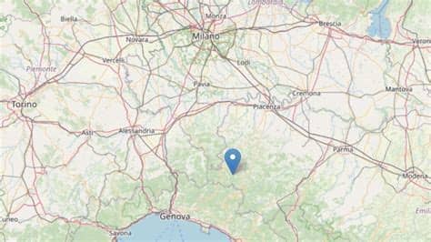 Diverse le chiamate ricevute dal centralino dei vigili del fuoco dei bergamo. Scossa di terremoto di magnitudo 4.2 vicino a Piacenza ...