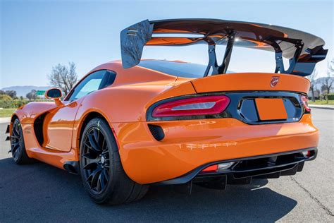 Incredibly Rare One Of Ten Dodge Viper Is Practically Brand New Carbuzz