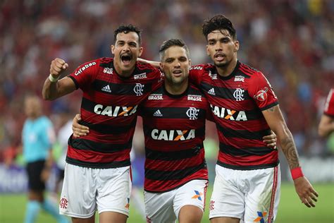 Clube de regatas do flamengo, commonly referred to as flamengo, is a brazilian sports club based in rio de janeiro, in the neighbourhood of gávea, best known for their professional football team. Clube de Regatas Flamengo - Florida Cup 2019