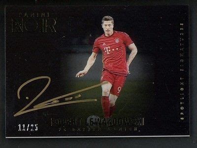 See more ideas about robert lewandowski, lewandowski, fc bayern münchen. 2016-17 Noir Spotlight Signatures Soccer Robert ...