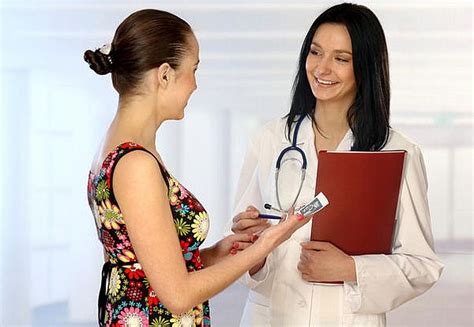 How To Tackle Your Daughters First Gynecologist Visit Global Healthcare Guide Magazine And