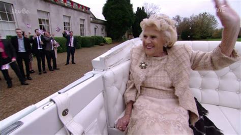 Towie Beloved Nanny Pat Passes Away Aged 80 Daily Star