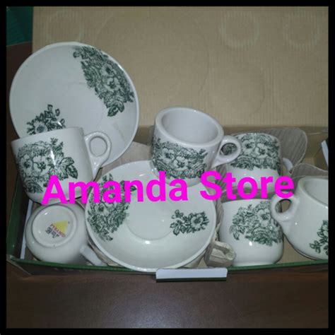 Cangkir ini ideal digunakan untuk menyajikan minuman panas seperti teh dan kopi. Jual Cangkir keramik kopi klasik antik vintage/keramik ...