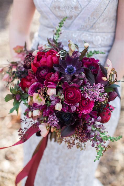 50 Beautiful Jewel Tone Hand Bouquet Ideas Beauty Of Wedding Bridal