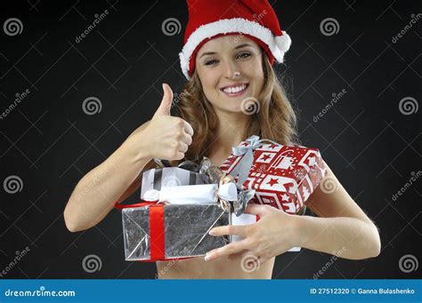De Naakte Meisje Behandelde Giften Van Kerstmis Stock Foto Image Of Groet Vakantie