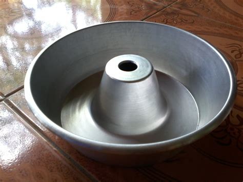 Entdecke rezepte, einrichtungsideen, stilinterpretationen und andere ideen zum ausprobieren. Jual Cetakan Kue Bolu Panggang diameter 20 cm - KSU ...