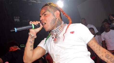 Tekashi 69 Has An Arrest Warrant In Houston Issued While Locked Up
