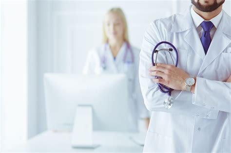 Grace Periods for Medical License Renewals - Medical Licensure Group