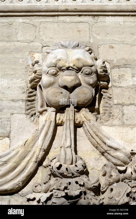 Lion Head Baroque Sculpture And Facade Of The Hôtel Des Monnaies 1619