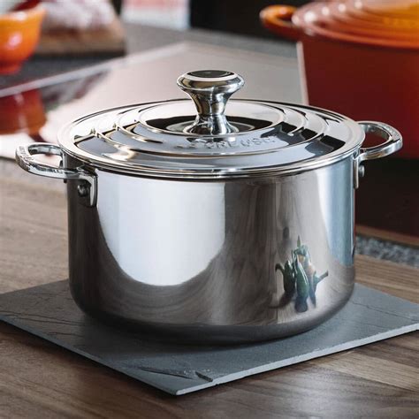 The good news is that there's always discounted le creuset these le creuset deals are here right now and should be as good, if not better, than what's on sale then. Le Creuset Signature Stainless Steel 24cm Stockpot With ...