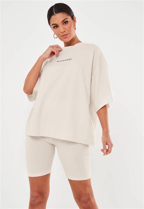 petite-white-missguided-drop-shoulder-oversized-t-shirt-missguided