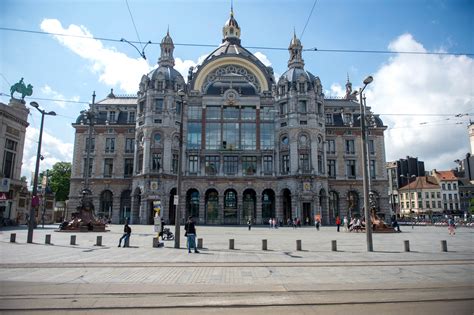 Book your activities with us. Antwerpen Centraal krijgt speciale eet- en drinkzone waar ...