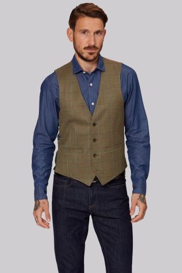 Moss 1851 Tailored Fit Green Multi Check Waistcoat