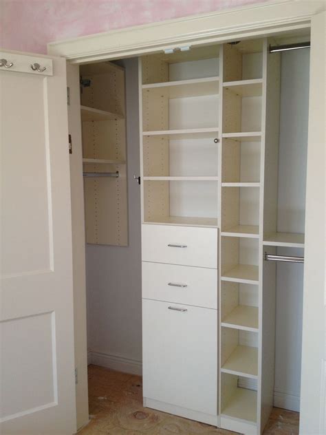 Most diy closet systems are wall mounted, so you will need to install it yourself which requires the correct tools and advanced home improvement skills. Do-it-yourself custom closet organization systems with easy design, easy installation, | Closet ...