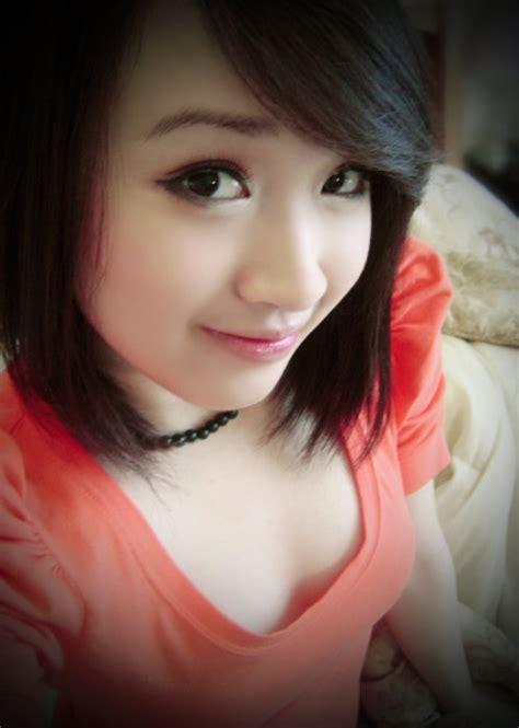 Pe Tin Cute Girl Viet Nam In Orange Shirt ~ Jav Photo