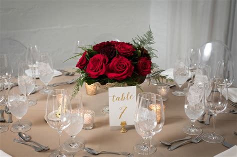 Red Roses Centerpiece Chez Chicago Wedding Venue