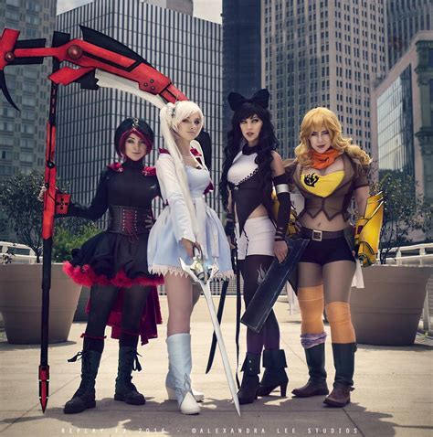 42 Best Weiss Cosplay Images On Pholder Rwby Cosplayers And Notsafeforweiss