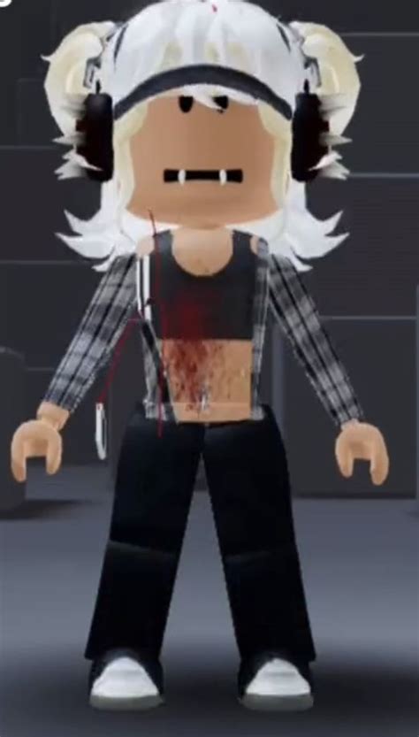 Fit By Xuuaty In 2021 Roblox Avatar Cute