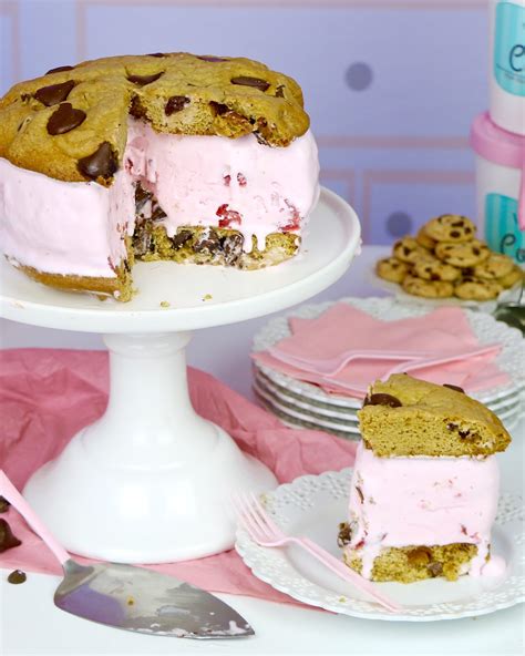 Video Giant Cookie Ice Cream Sandwich Cake The Lindsay Ann