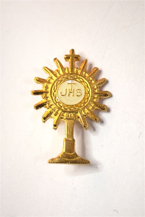 Holy Eucharist Pin With Box 4 Cm P5 9017 St Pauls