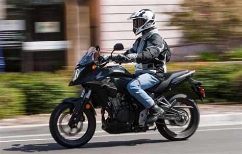 Evaluating brake performance all depends on the aggression with which you. 2013 Honda CB500X Review