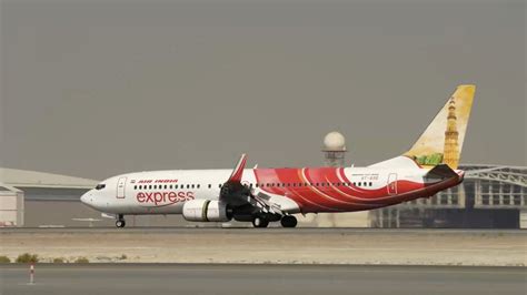 14 Dead 123 Injured When Air India Flight Skids Off Runway Splits In