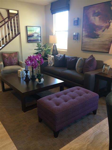 Second Living Room Area Purple Accent Great Setup Bench