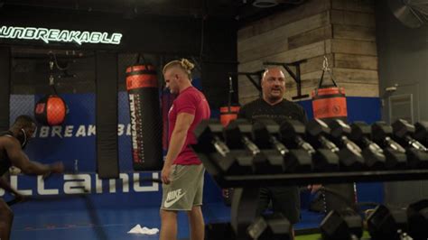 Unbreakable Performance Gym And Nike Shorts In Ballers Season 5