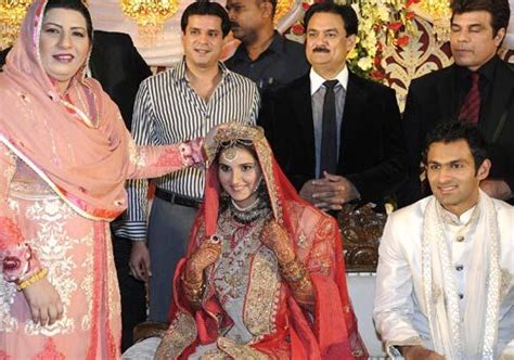 Before Tying The Nuptial Knot With Shoaib Malik Sania Mirza Was