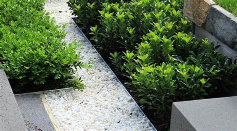 Find landscape edging at lowe s today. Elegant Metal Edging Offering Modern Solutions for Low ...