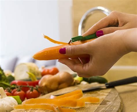 Fruit And Veg Is It Better To Peel Them Healthy Food Guide