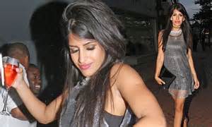 Towies Jasmin Walia Parties Up A Storm In Revealing Metallic Dress Daily Mail Online