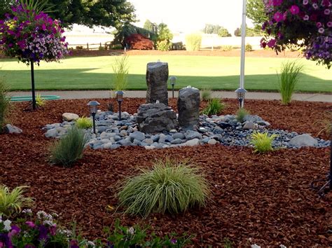 4 Ideas For Landscaping With Boulders And Large Rocks