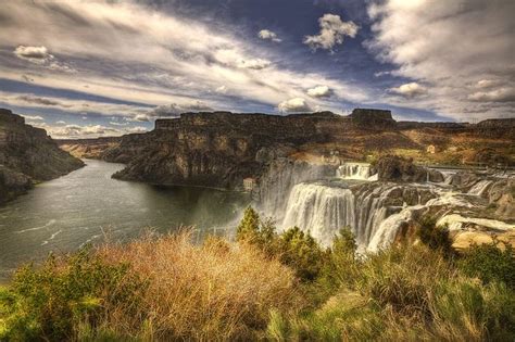 Like so many other idaho hot springs, this treasure is located near stanley, idaho, and the great salmon river. Snake River Gorge @ Shoshone Falls | Idaho hot springs ...