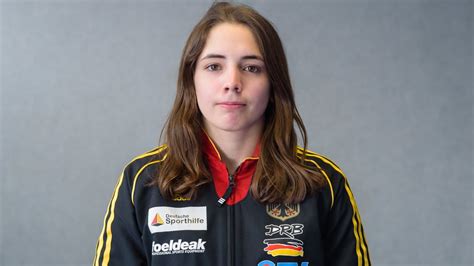 Laura Mertens Gewinnt Bei Ringer Em Bronze Sport Bildde
