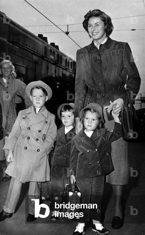 Image Of Actress Ingrid Bergman With Her Children Her Son Robertino And