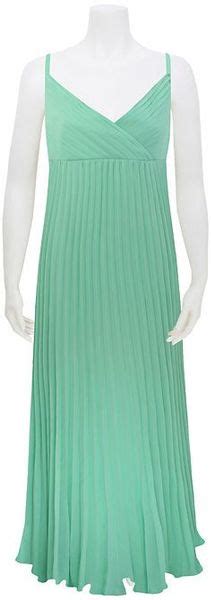 Alexon Mint Pleat Maxi Dress In Green Lyst