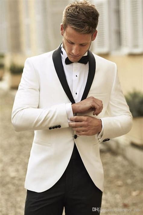 2015 Classic Groom Tuxedos White Jacket And Black Pants Two Button