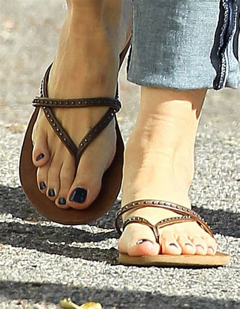 Look At Jennifer Garners Toe Fooyoh Entertainment