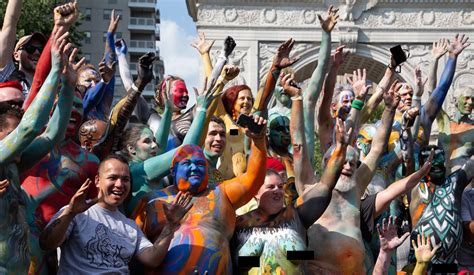 NSFW A Look At Saturday S Th Annual Bodypainting Day In Washington Square Park