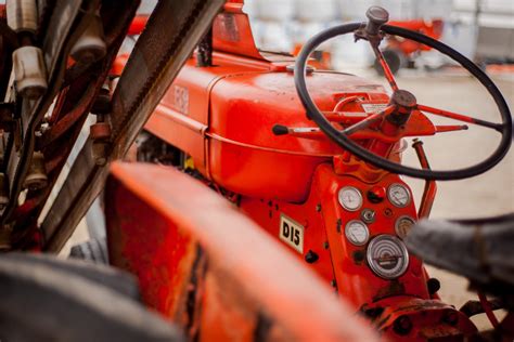 1962 Allis Chalmers D15 Series 1 At Ontario Tractor Auction 2017 As S19