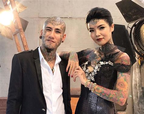 Giải quyết xong sự việc thì họ. Cô gái xăm kín thân, bị người khác bĩu môi trên phố giờ ra sao? - VietNamNet